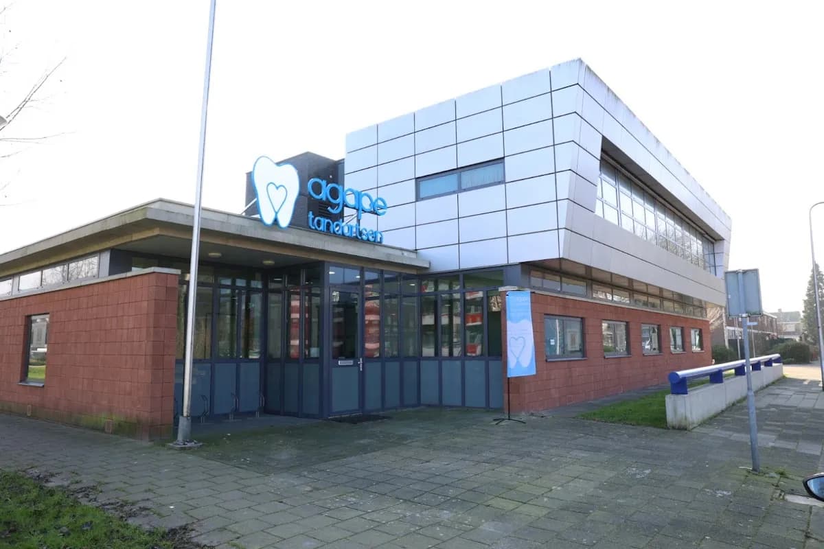 Agape Tandartsen — foto uit de Google-vermelding van de praktijk