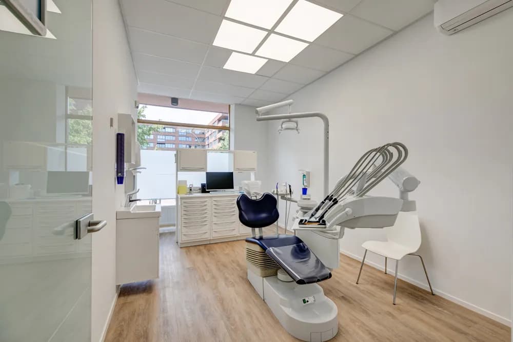Dental Clinics Den Haag Wateringse Veld — foto uit de Google-vermelding van de praktijk