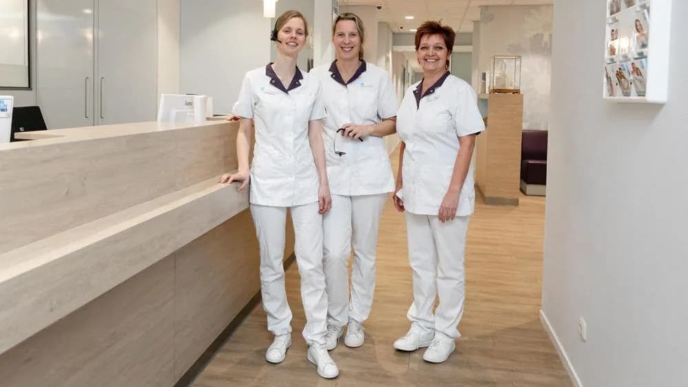 Dental Clinics Leeuwarden — foto uit de Google-vermelding van de praktijk