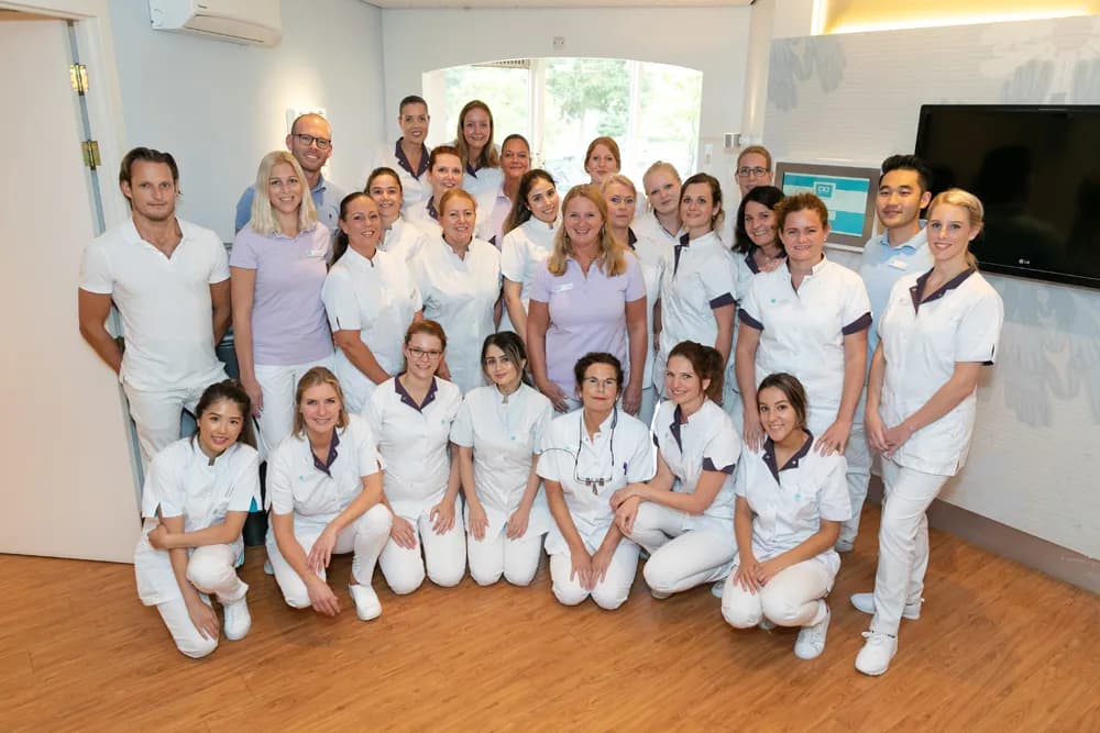 Dental Clinics Ridderkerk — foto uit de Google-vermelding van de praktijk