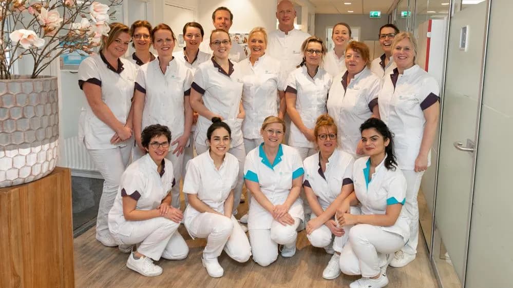 Dental Clinics Veenendaal de Reede — foto uit de Google-vermelding van de praktijk