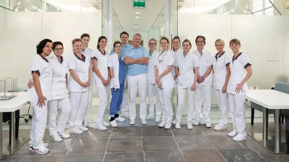 Dental Clinics Weesp — foto uit de Google-vermelding van de praktijk