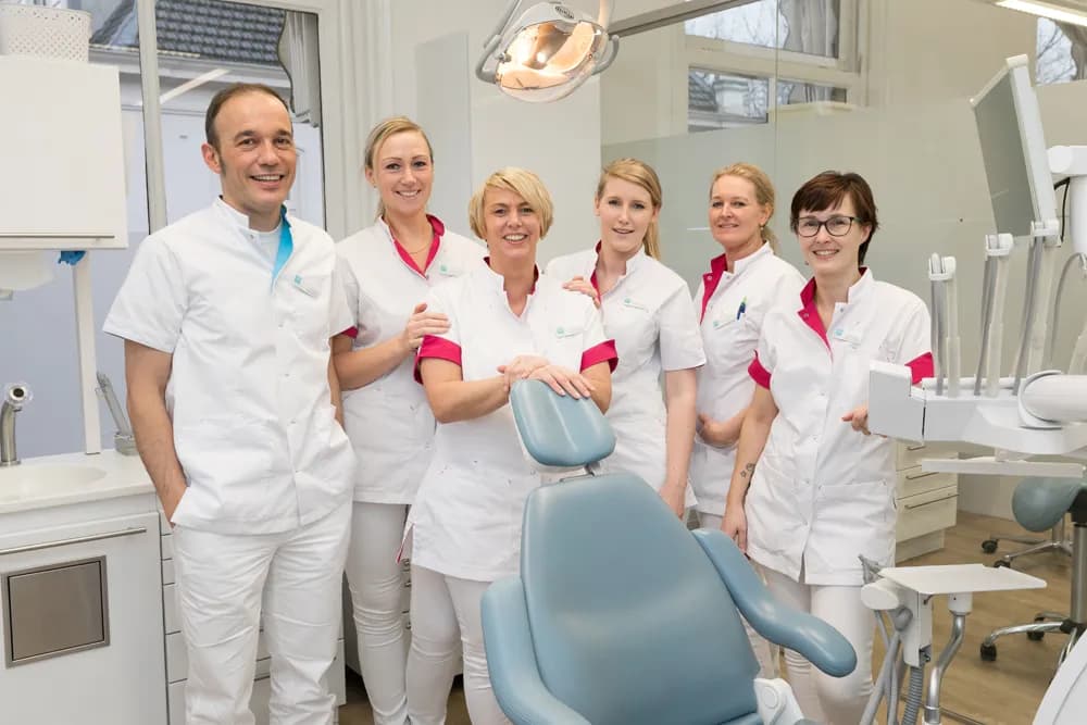 Dental Clinics Zwolle — foto uit de Google-vermelding van de praktijk