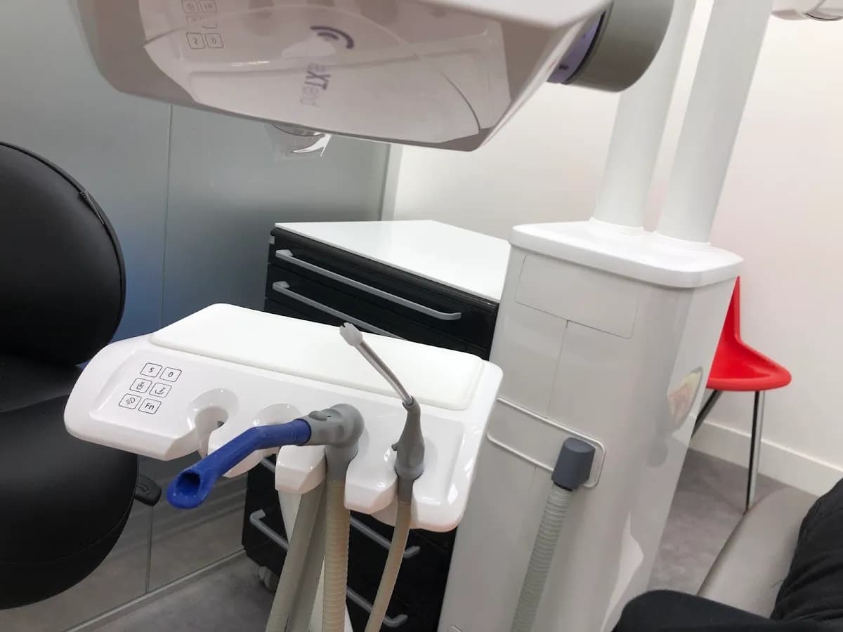 Dental Network - Capelle Oostgaarde — foto uit de Google-vermelding van de praktijk