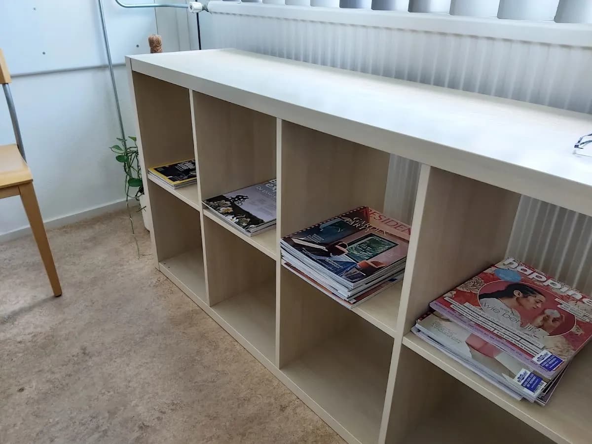 H.W. Brouwer — foto uit de Google-vermelding van de praktijk