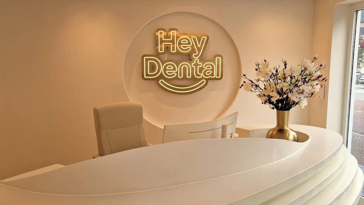 Hey Dental — foto uit de Google-vermelding van de praktijk