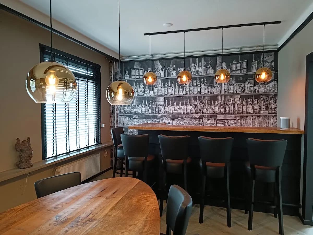 Kunstgebit Achterhoek Ling — foto uit de Google-vermelding van de praktijk