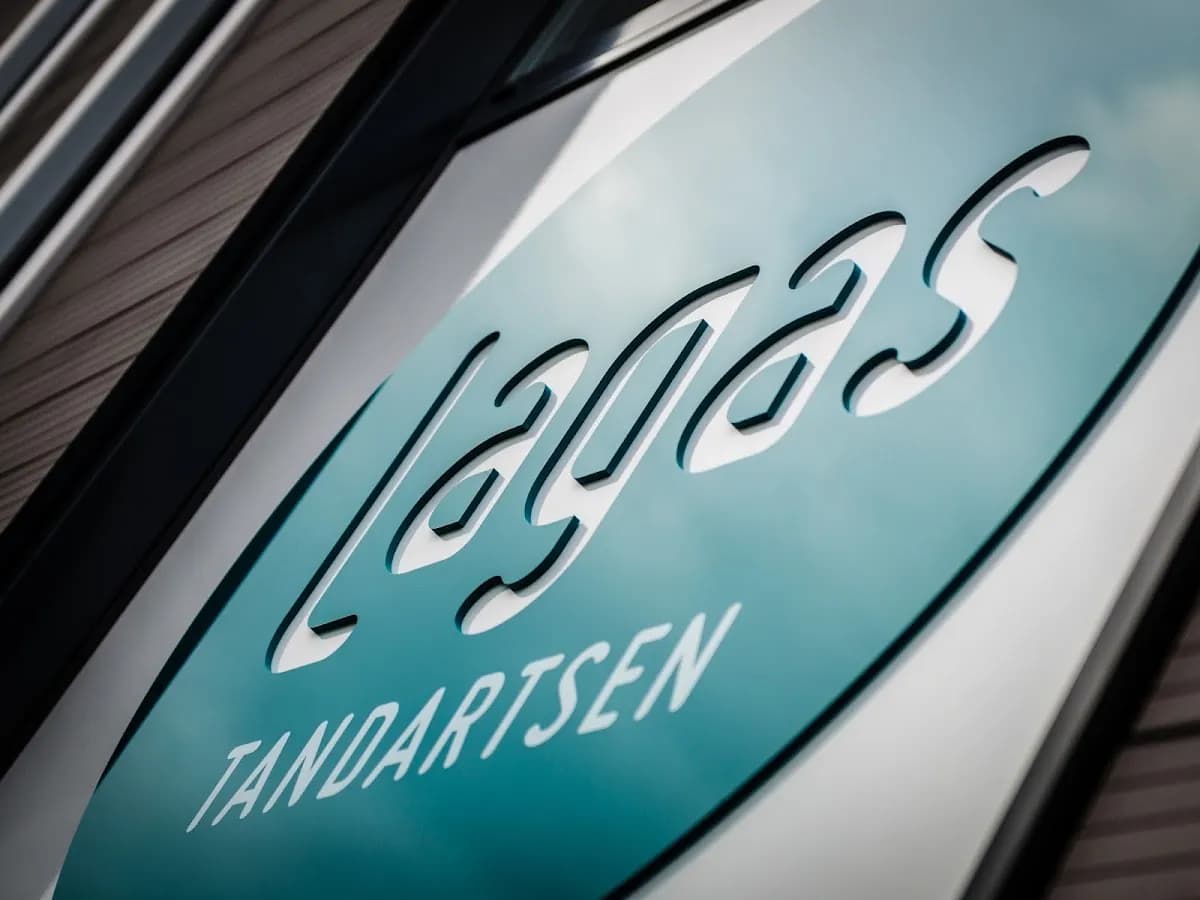 Lagas Tandartsen — foto uit de Google-vermelding van de praktijk