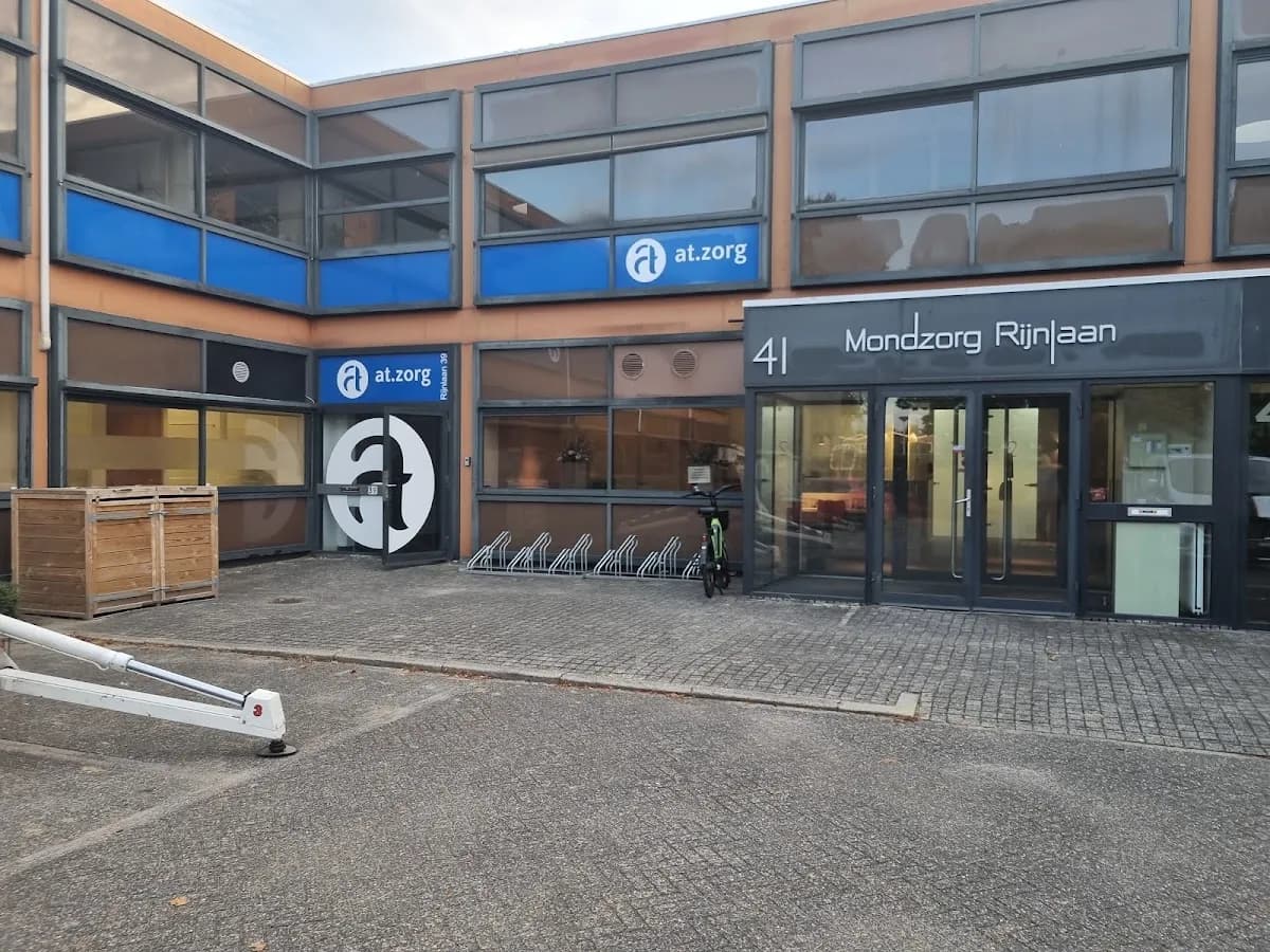 Mondzorg Rijnlaan — foto uit de Google-vermelding van de praktijk