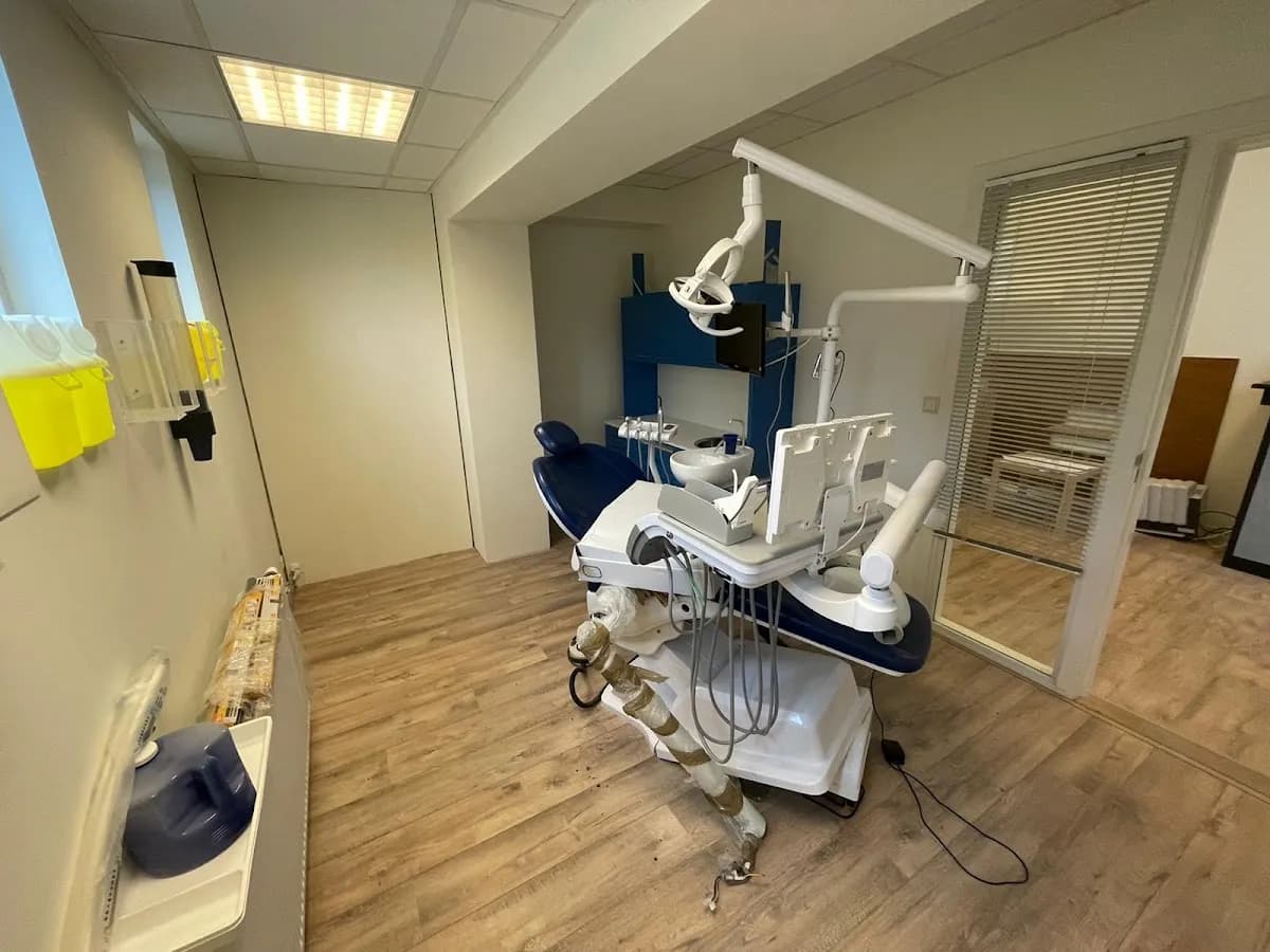 STARDENT — foto uit de Google-vermelding van de praktijk