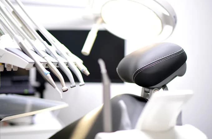 Tandarts/Dentist - Charlie's Clinic — foto uit de Google-vermelding van de praktijk