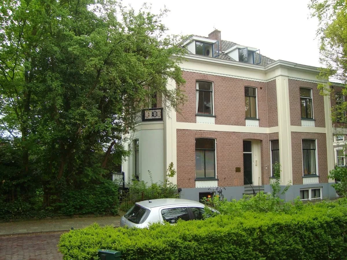 Tandarts H.T. Hooftman — foto uit de Google-vermelding van de praktijk