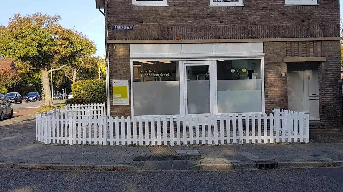 Tandarts Van der Elst — foto uit de Google-vermelding van de praktijk