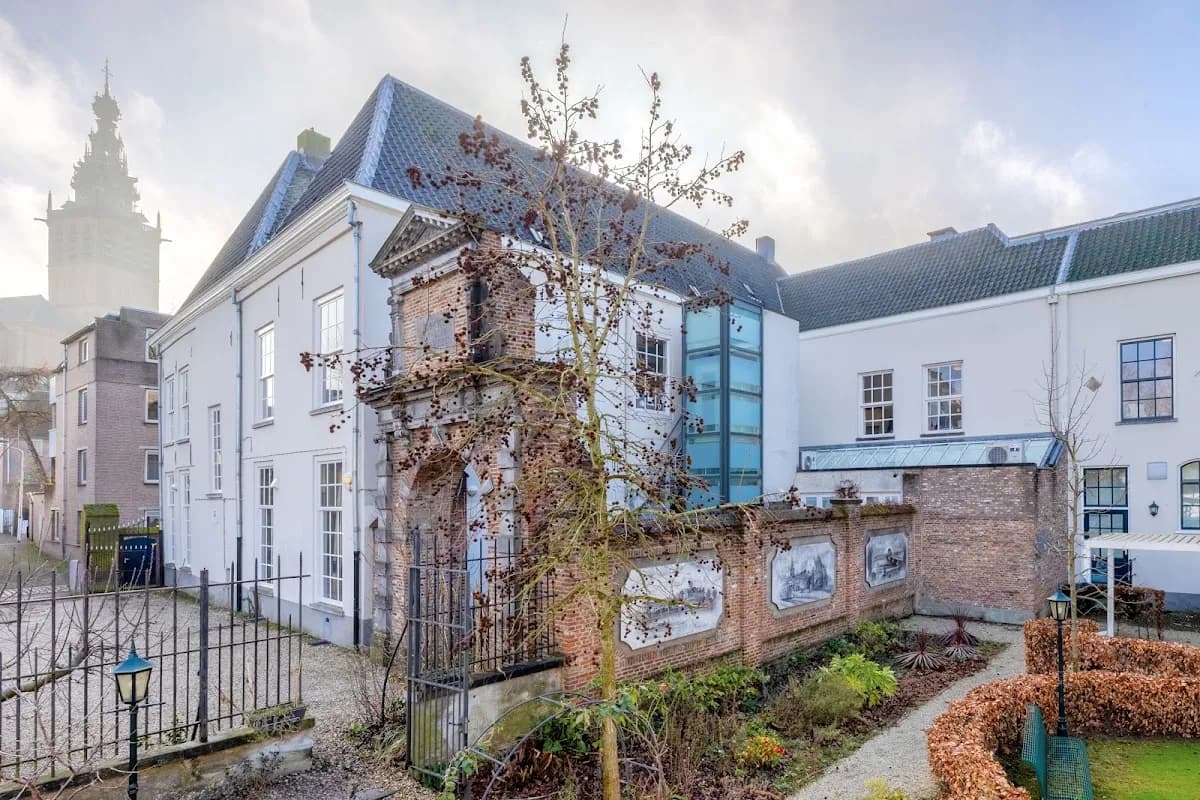 Tandartsen Weeshuis — foto uit de Google-vermelding van de praktijk