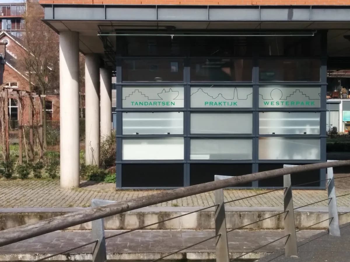 Tandartsenpraktijk Westerpark — foto uit de Google-vermelding van de praktijk