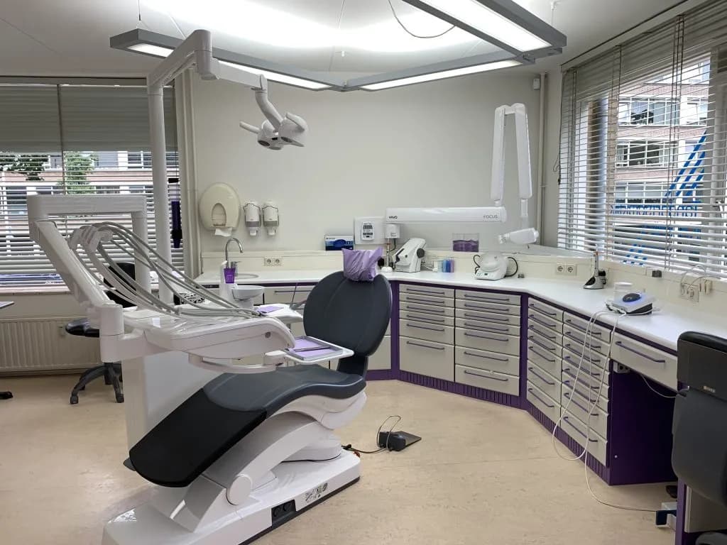 Tandartspraktijk Kaushik — foto uit de Google-vermelding van de praktijk