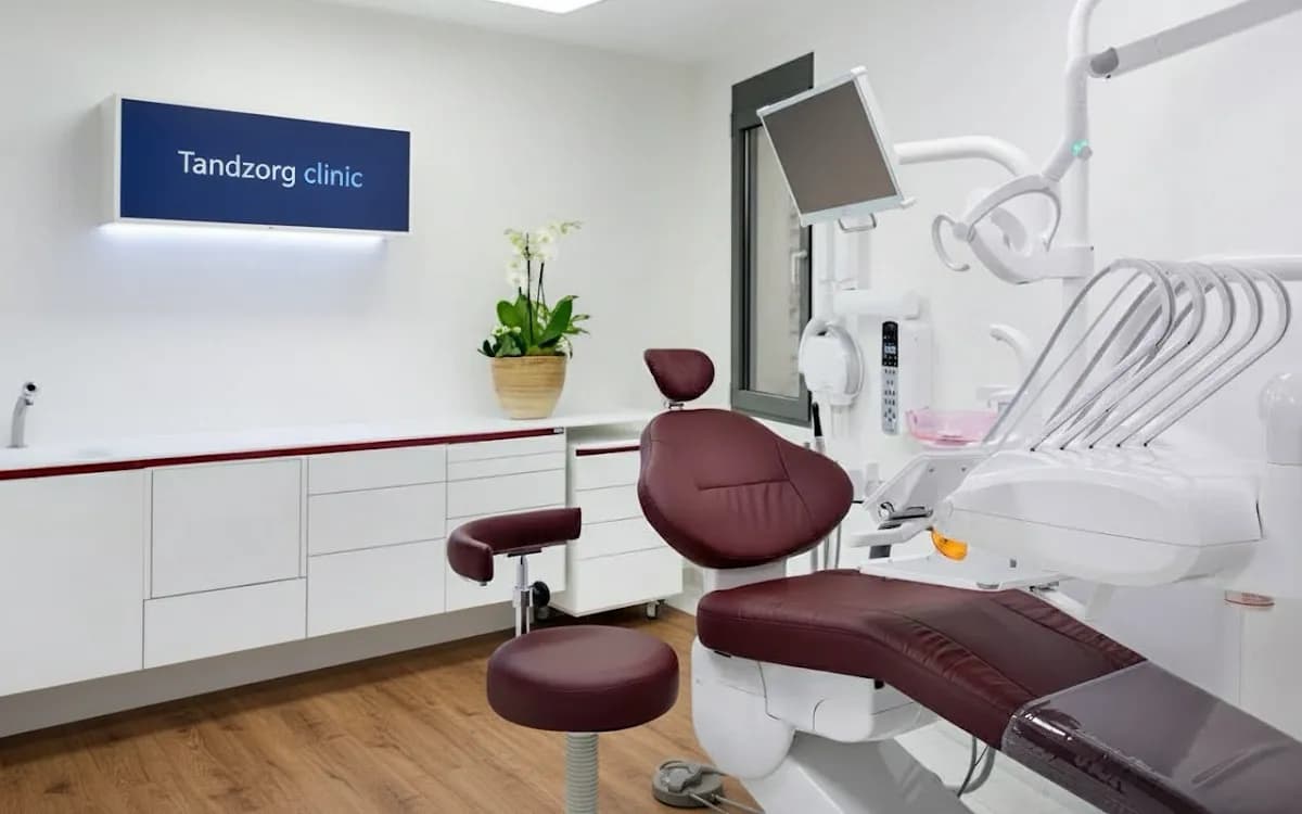 Tandartspraktijk Tandzorg Clinic — foto uit de Google-vermelding van de praktijk