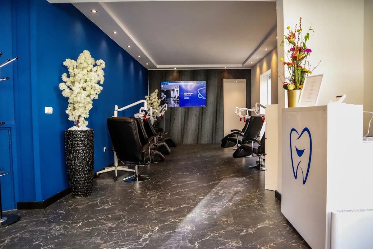 Tandenblekerij WhiteSmile — foto uit de Google-vermelding van de praktijk