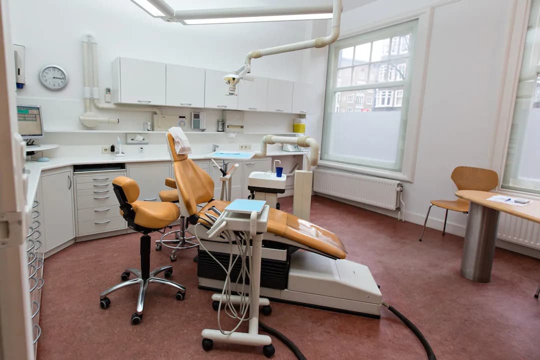 Tandheelkunde & Implantologie Amsterdam — foto uit de Google-vermelding van de praktijk