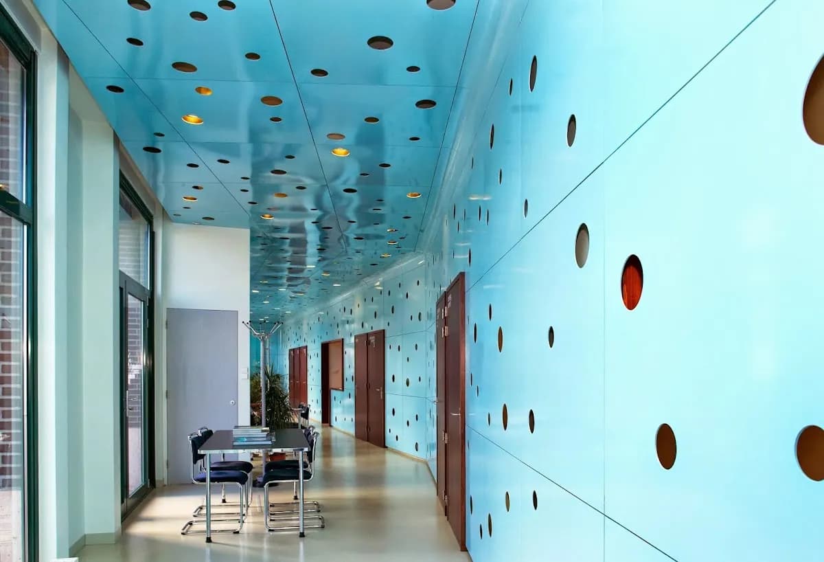 Tandheelkundig Centrum Wilhelminapier — foto uit de Google-vermelding van de praktijk