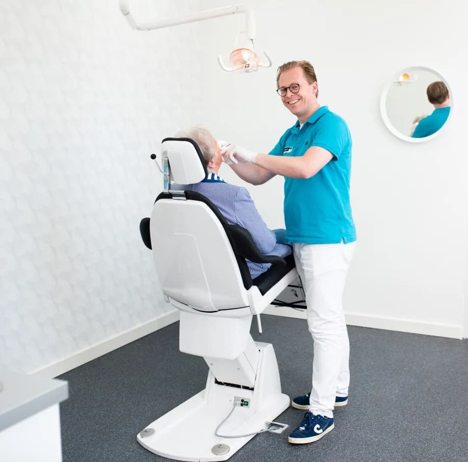 Van Engelen Tandprothetiek — foto uit de Google-vermelding van de praktijk