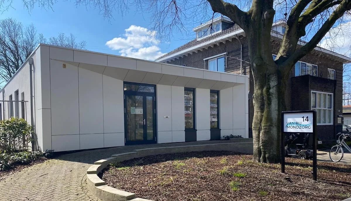 Van Rij Mondzorg Veenendaal — foto uit de Google-vermelding van de praktijk