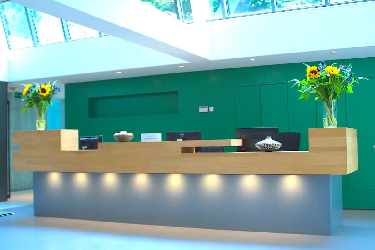 Verwijspraktijk-Amsterdam — foto uit de Google-vermelding van de praktijk