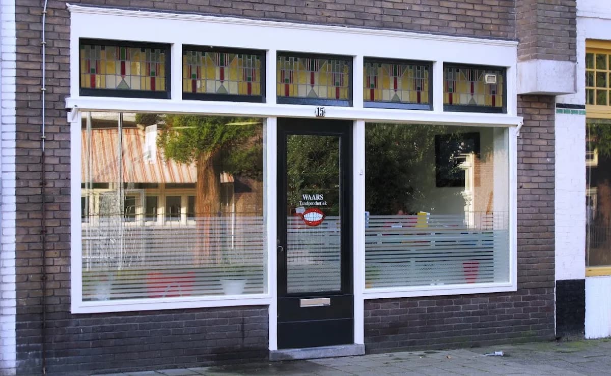 Waars Mondzorg — foto uit de Google-vermelding van de praktijk