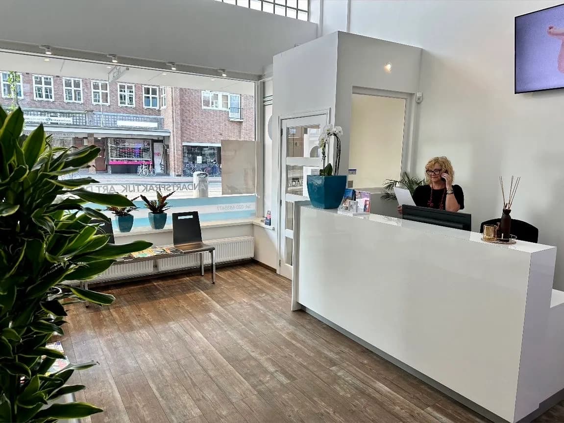 Art Dent Amsterdam — foto uit de Google-vermelding van de praktijk