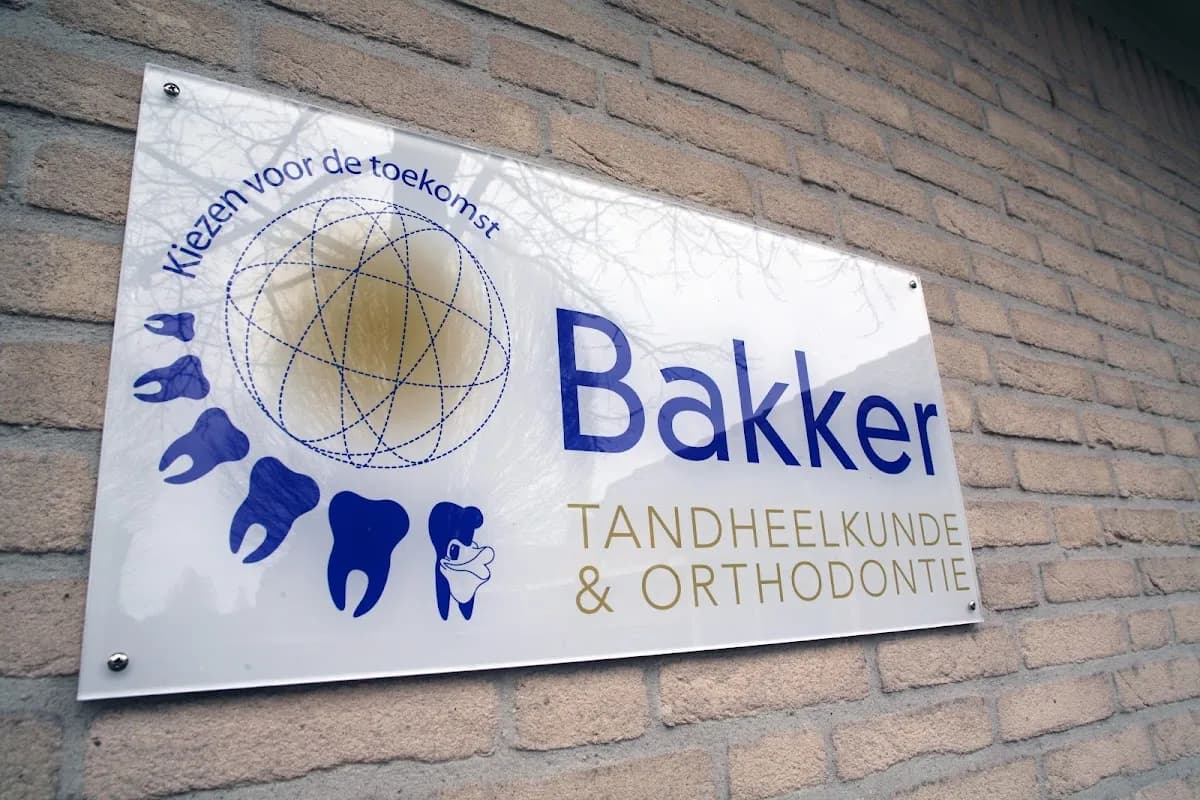 Bakker Tandheelkunde & Orthodontie — foto uit de Google-vermelding van de praktijk