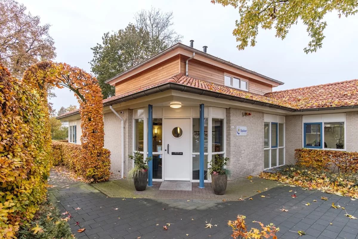 Bakker Tandheelkunde & Orthodontie — foto uit de Google-vermelding van de praktijk