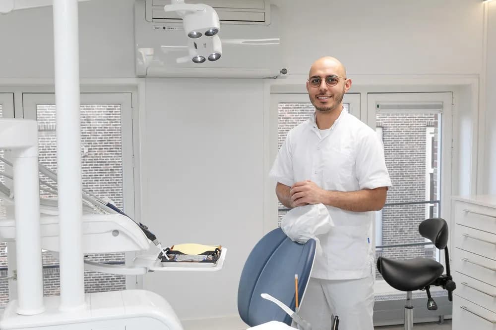 Dental Clinics Dordrecht Kuipershaven — foto uit de Google-vermelding van de praktijk