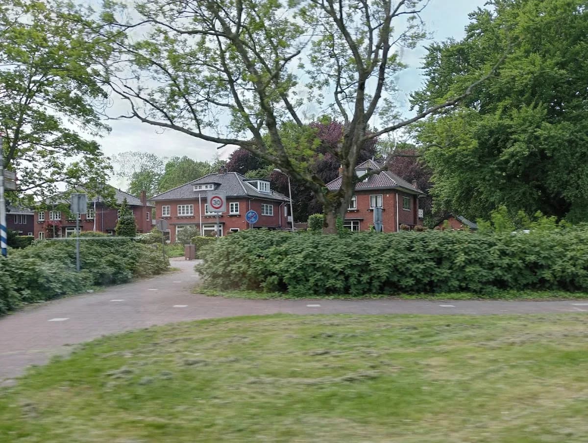 E. van den Berg, Tandarts — foto uit de Google-vermelding van de praktijk