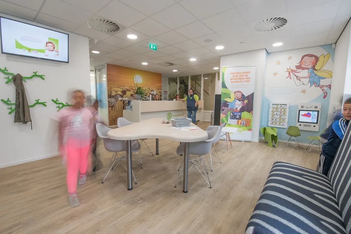 JTV Mondzorg voor Kids Rotterdam - Beukelsdijk — foto uit de Google-vermelding van de praktijk