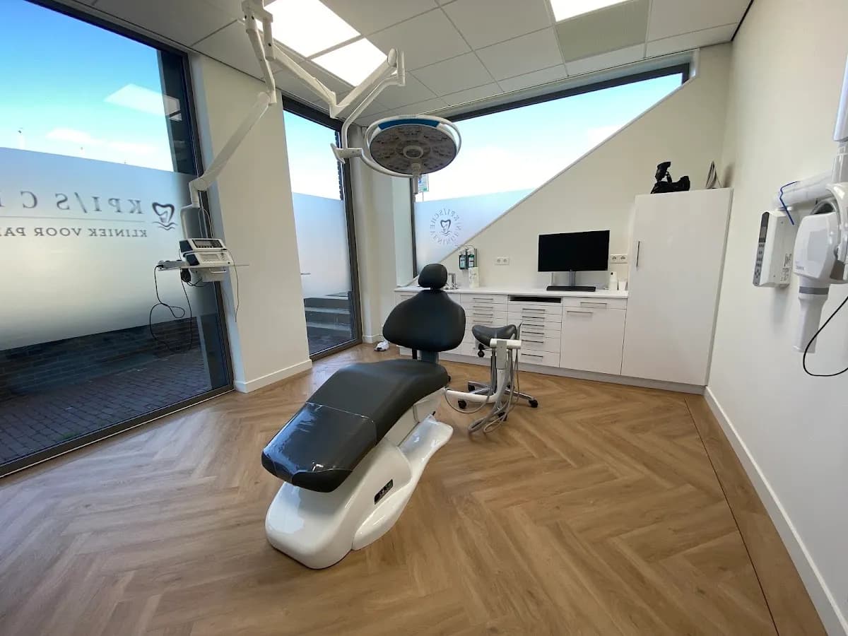 Kliniek voor Parodontologie & Implantologie Scheveningen — foto uit de Google-vermelding van de praktijk