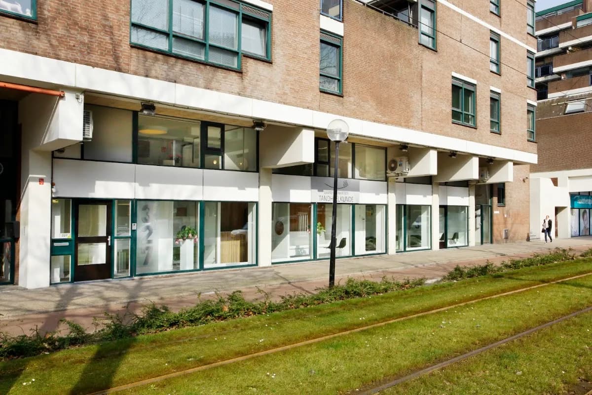 Laurenskwartier Tandheelkunde — foto uit de Google-vermelding van de praktijk