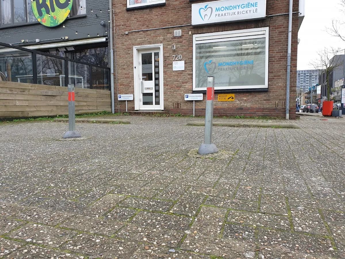 Mondhygiënepraktijk Ricky Lê — foto uit de Google-vermelding van de praktijk