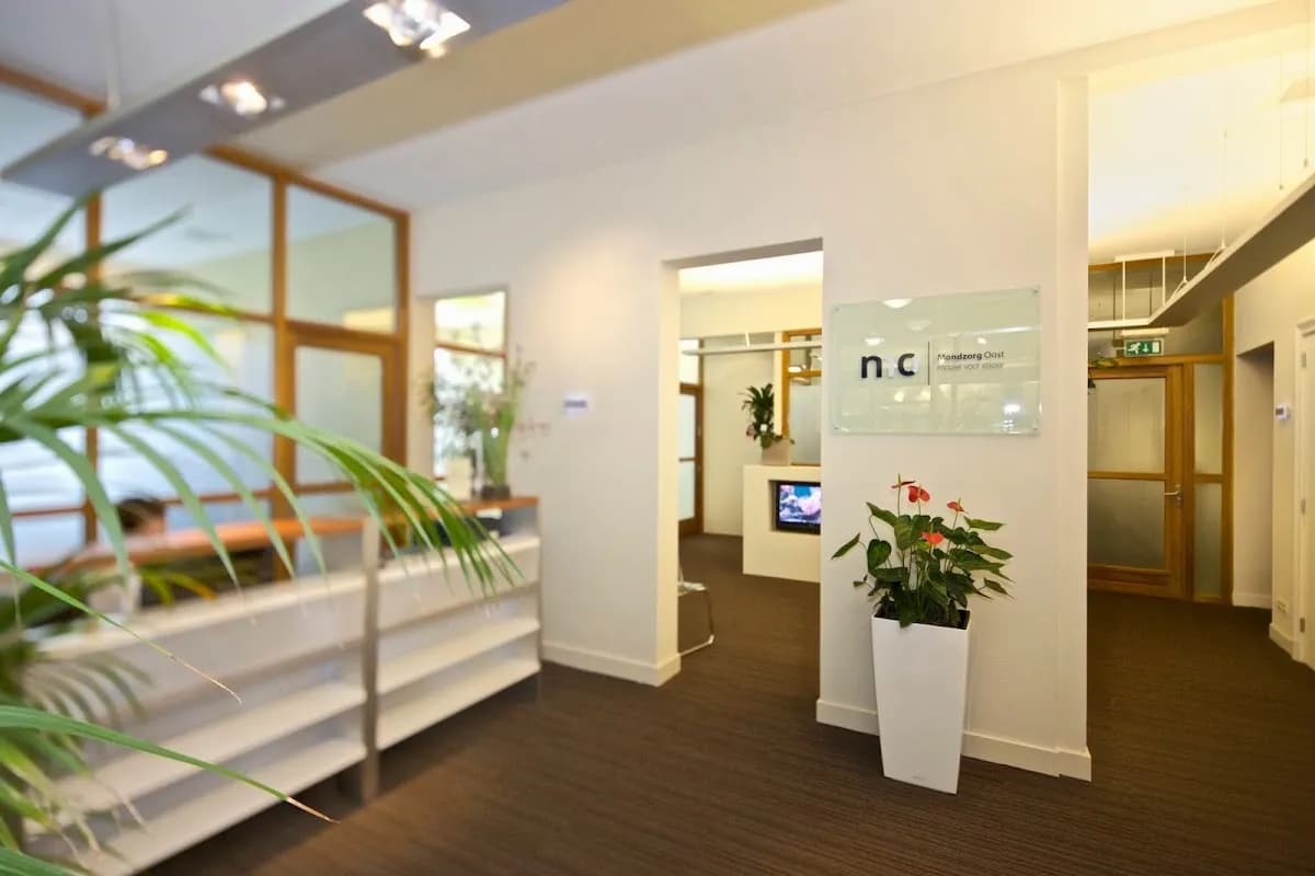 Mondzorg Oost — foto uit de Google-vermelding van de praktijk