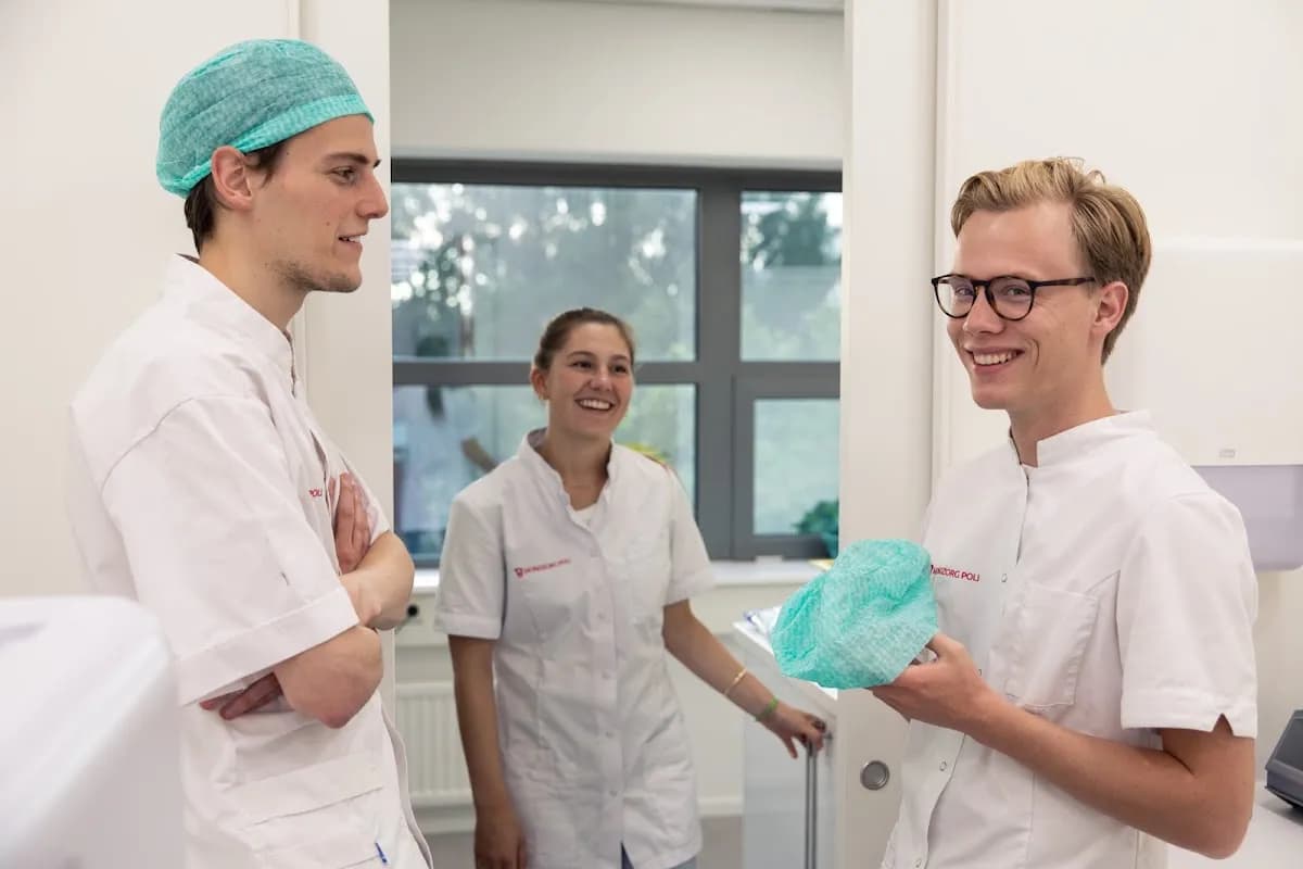 Mondzorg Poli - Spoed Tandarts Haarlem — foto uit de Google-vermelding van de praktijk
