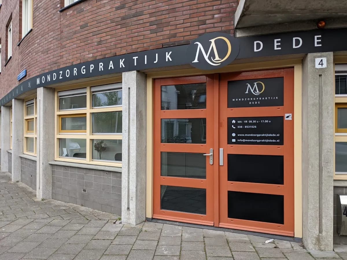 Mondzorgpraktijk Dede Zwolle — foto uit de Google-vermelding van de praktijk
