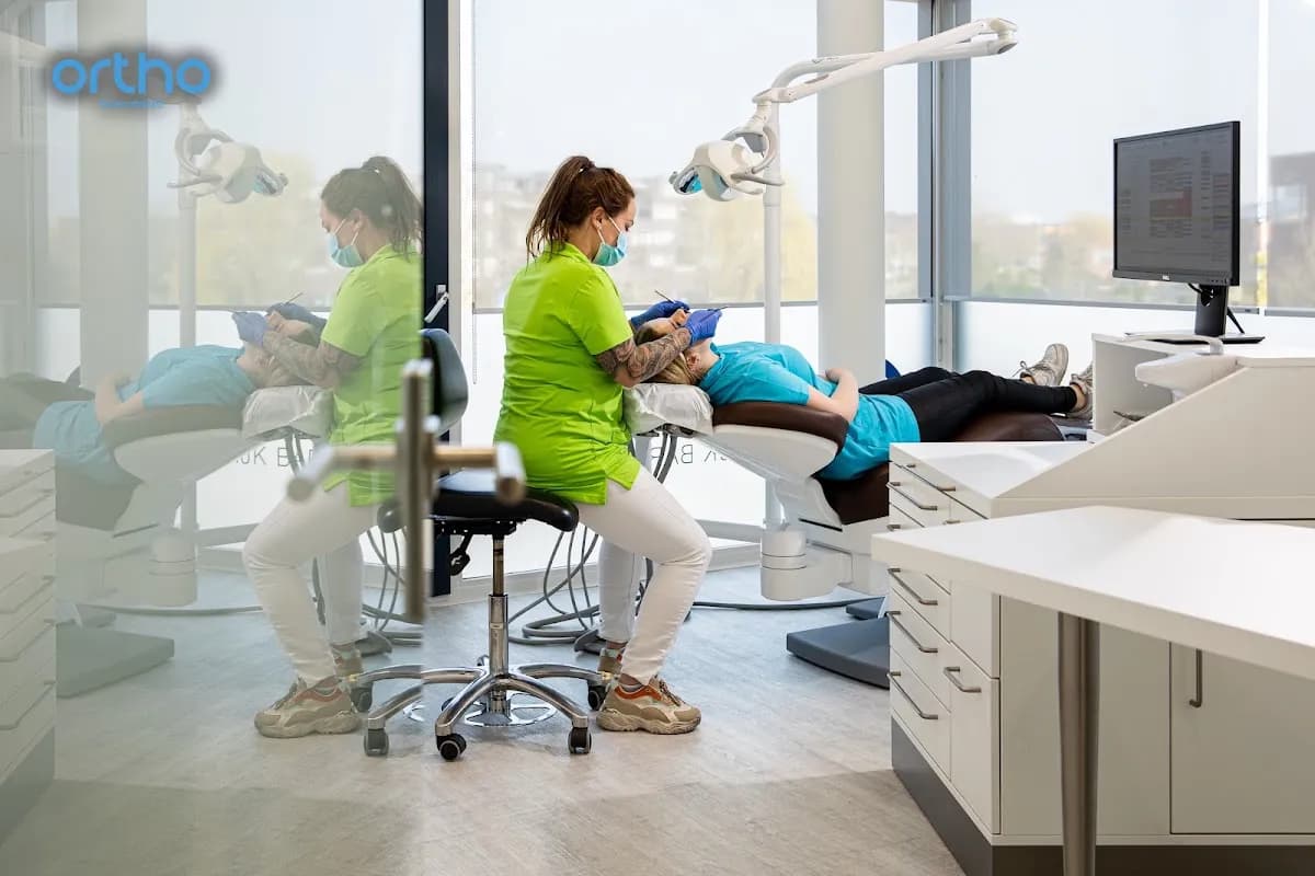 Orthodontiepraktijk Barendrecht — foto uit de Google-vermelding van de praktijk
