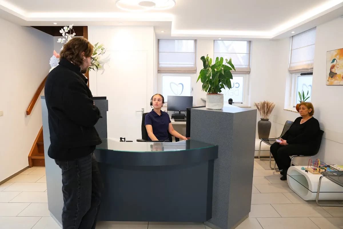 Tandartspraktijk Curadent | Tandarts Borne — foto uit de Google-vermelding van de praktijk