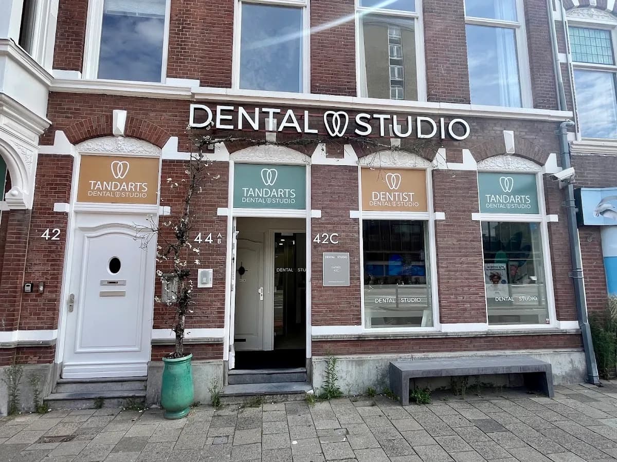 Tandartspraktijk Dental Studio Den Haag — foto uit de Google-vermelding van de praktijk