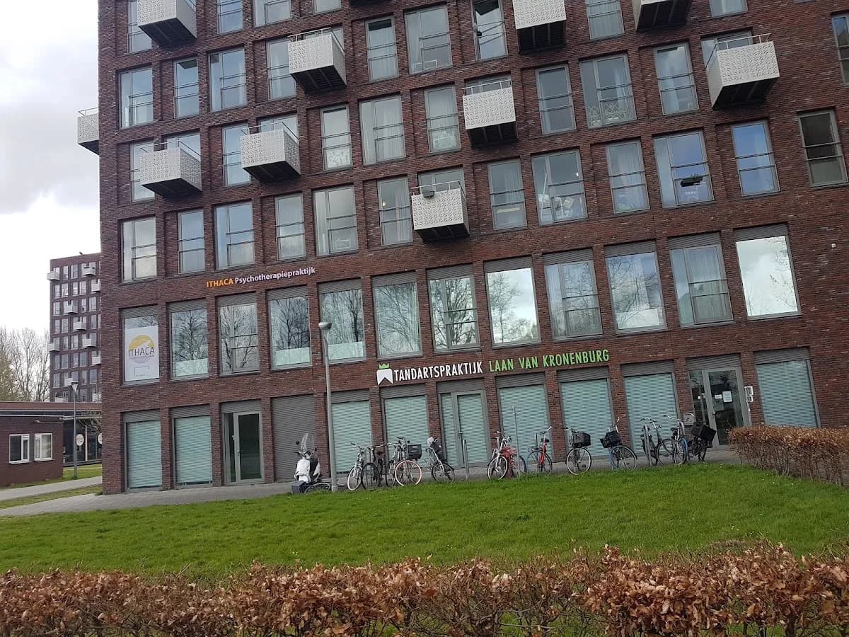 Tandartspraktijk Laan van Kronenburg — foto uit de Google-vermelding van de praktijk