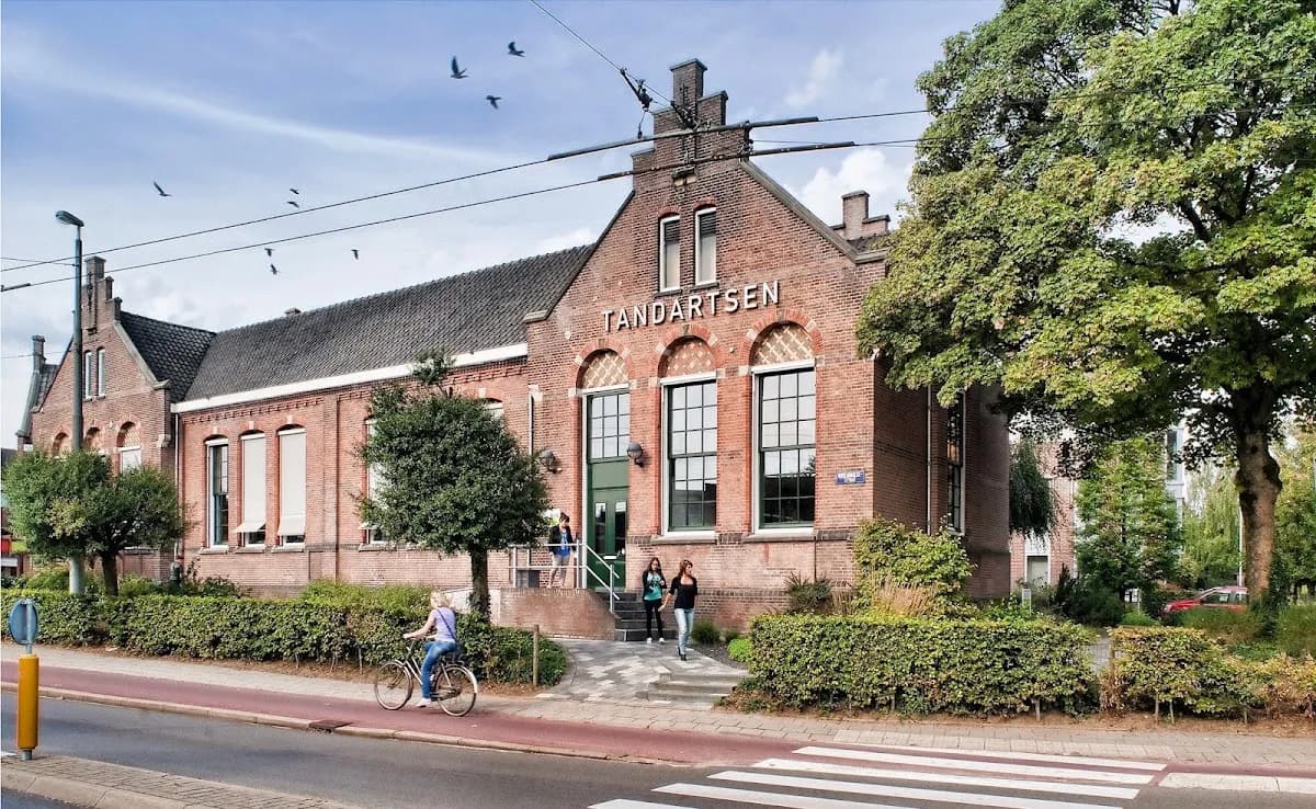 Tandheelkundig Centrum Arnhem Noord — foto uit de Google-vermelding van de praktijk