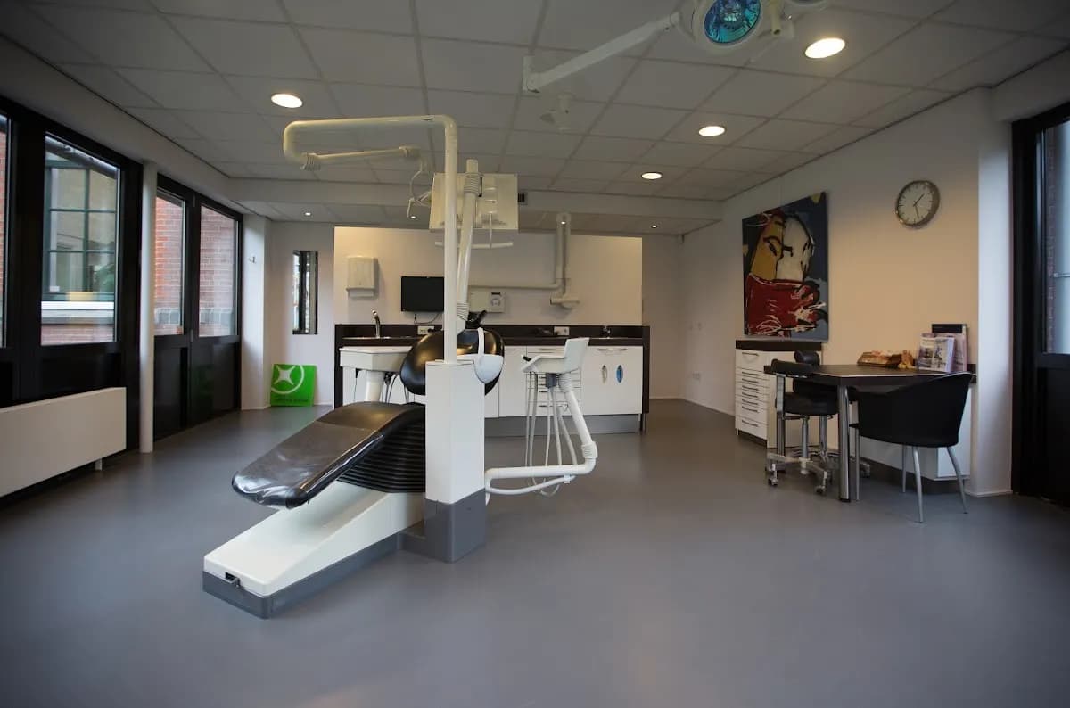 Tandheelkundig Centrum Arnhem Noord — foto uit de Google-vermelding van de praktijk