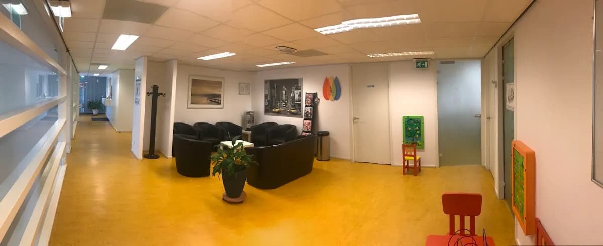 Tandheelkundige Kliniek Haaglanden — foto uit de Google-vermelding van de praktijk