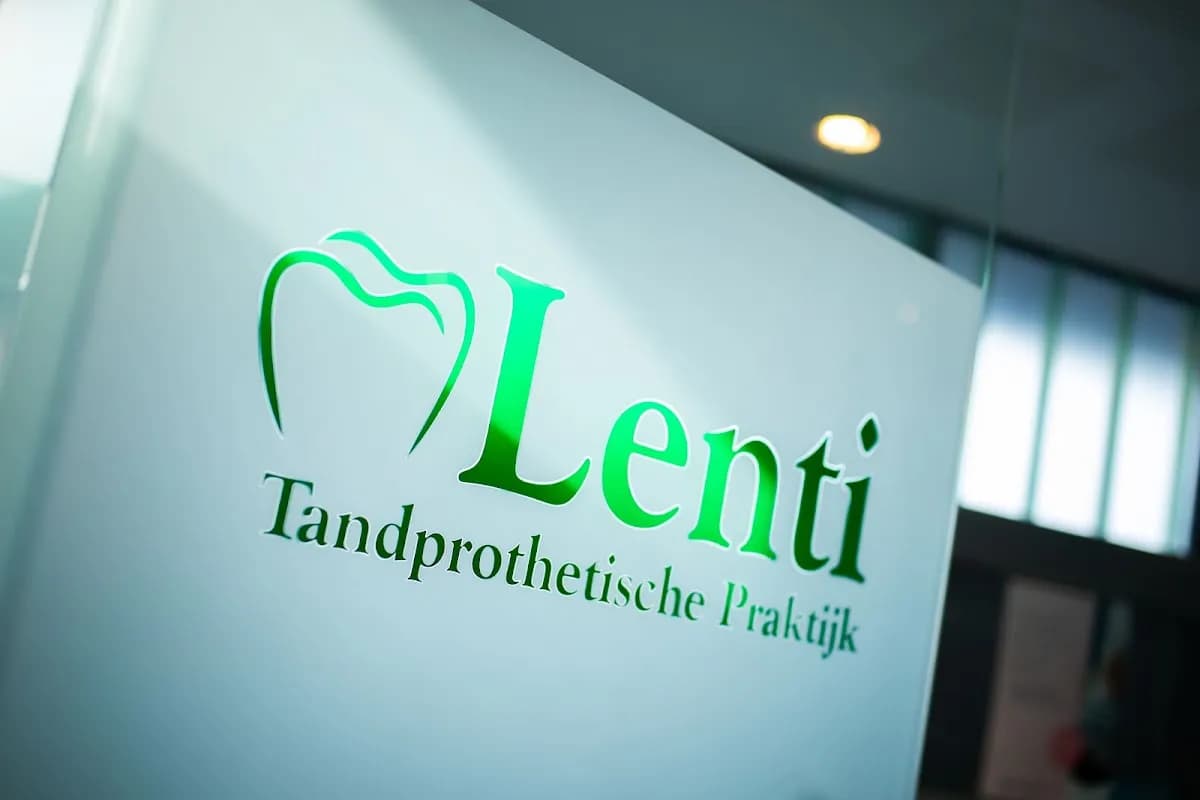 Tandprothetische Praktijk Lenti | Maassluis — foto uit de Google-vermelding van de praktijk