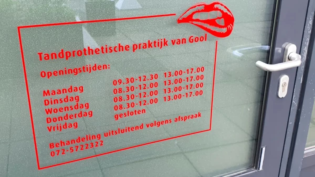 Tandprothetische praktijk Leónie van Gool — foto uit de Google-vermelding van de praktijk