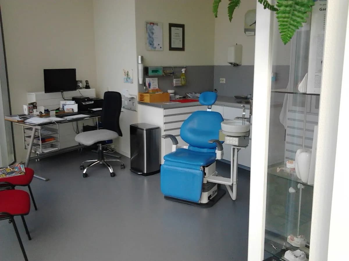 Tandprothetische Praktijk Mirer — foto uit de Google-vermelding van de praktijk